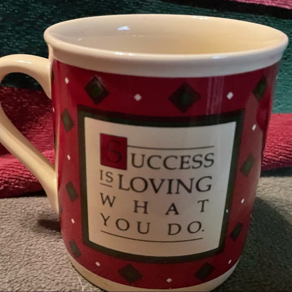 Vintage Mug From The Hallmark Mug Mates Collection